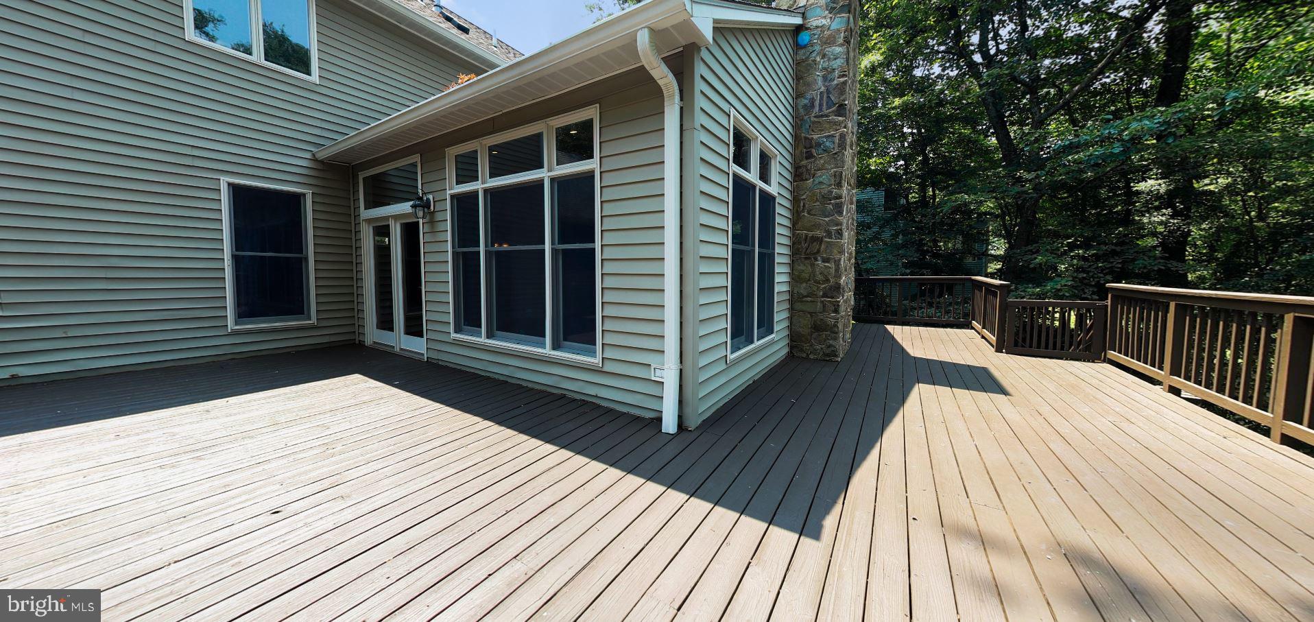 8700 Overlook Road McLean, VA 22102 - Photo 15 of 49 Main Level Deck with Stairs to Lower Level Deck
