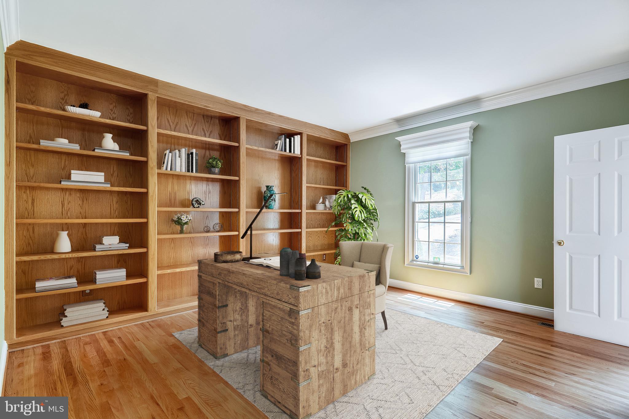 8700 Overlook Road McLean, VA 22102 - Photo 18 of 49 Library/Office - Virtually Staged