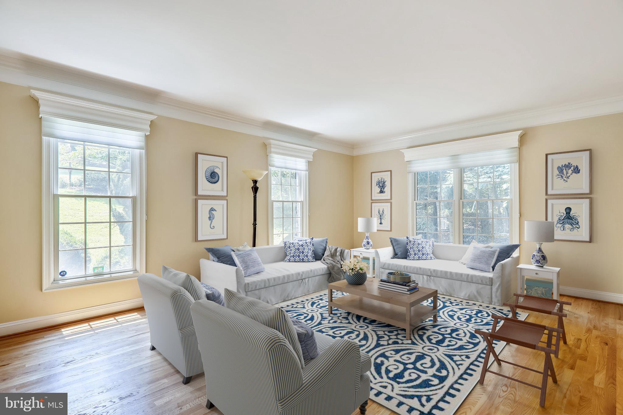 8700 Overlook Road McLean, VA 22102 - Photo 5 of 49 Living Room - Virtually Staged