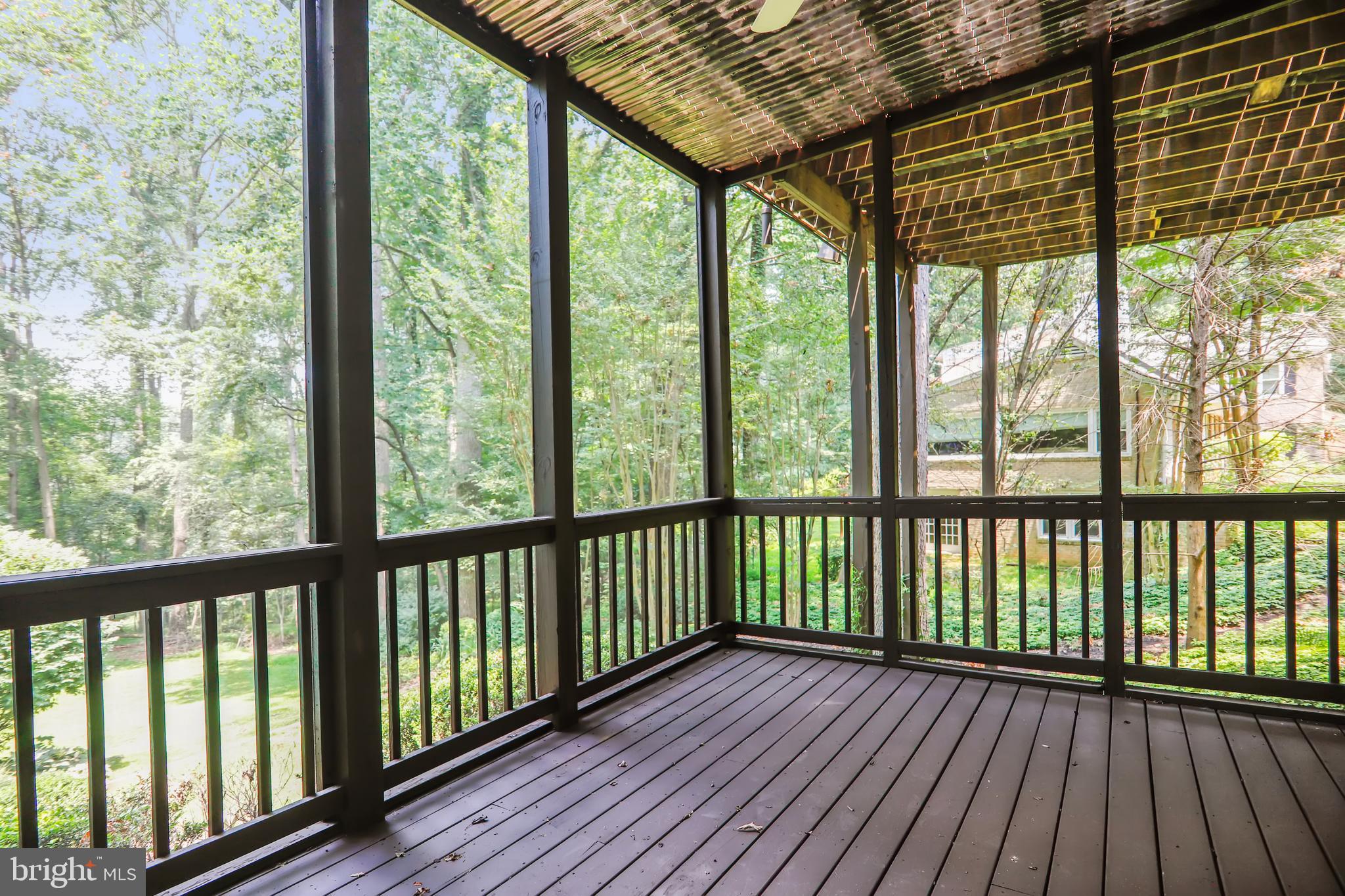 8700 Overlook Road McLean, VA 22102 - Photo 43 of 49 Screened Porch