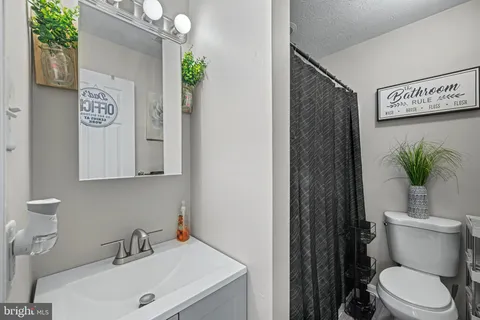 $550,000 | 575 Crossbridge Drive, Westminster, MD 21158