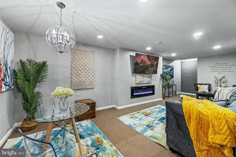 $550,000 | 575 Crossbridge Drive, Westminster, MD 21158