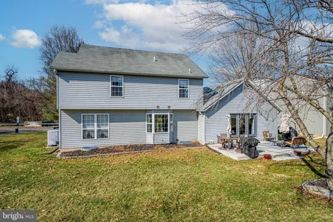 $550,000 | 575 Crossbridge Drive, Westminster, MD 21158