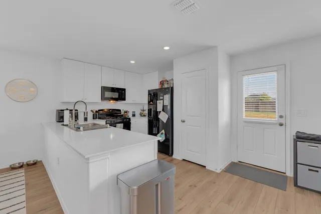 $2,195 | 2324 Willkomen Way, Pflugerville, TX 78660