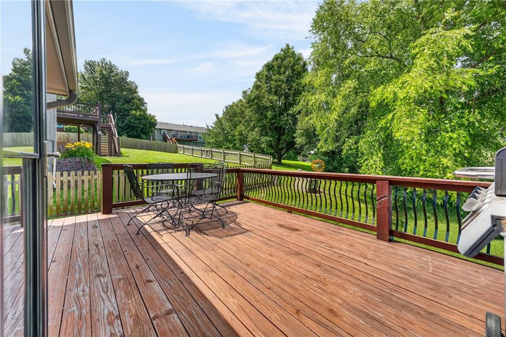 1867 Quail Ridge Drive Liberty, MO 64068 - Photo 28 of 30