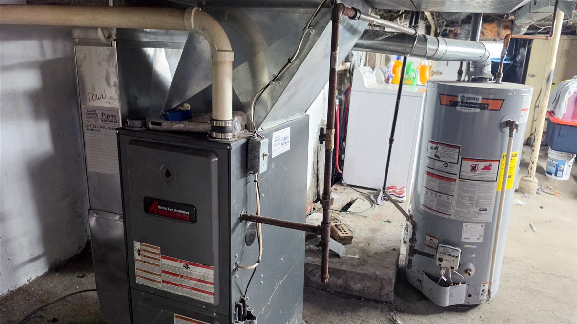 148 Parkway Rochester, NY 14608 - Photo 17 of 18 Basement Furnaces