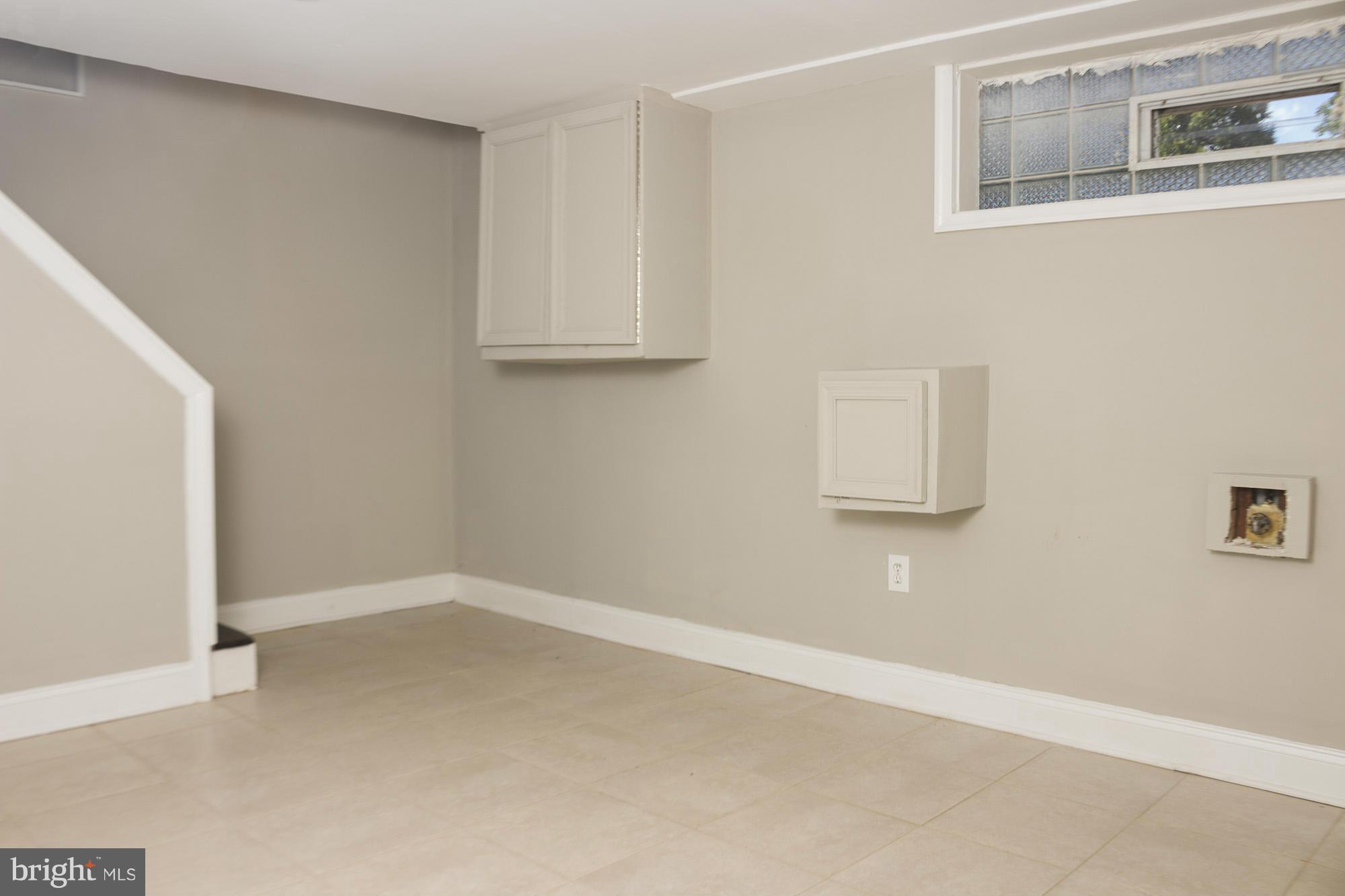 1021 Upnor Road Baltimore, MD 21212 - Photo 21 of 24 a view of an empty room