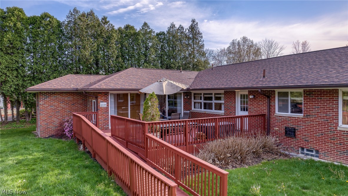 327 South Miller Road Akron, OH 44333 - Photo 40 of 48