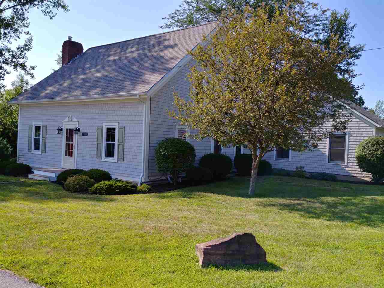 1117 Webster Road Shelburne, VT 05482 - Photo 1 of 16 Gallery Image 1