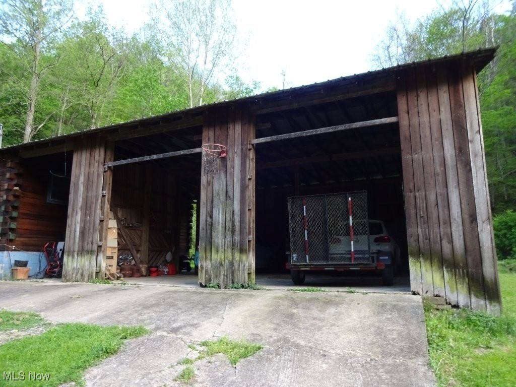1389 Middle Fork Road Millstone, WV 25261 - Photo 8 of 45