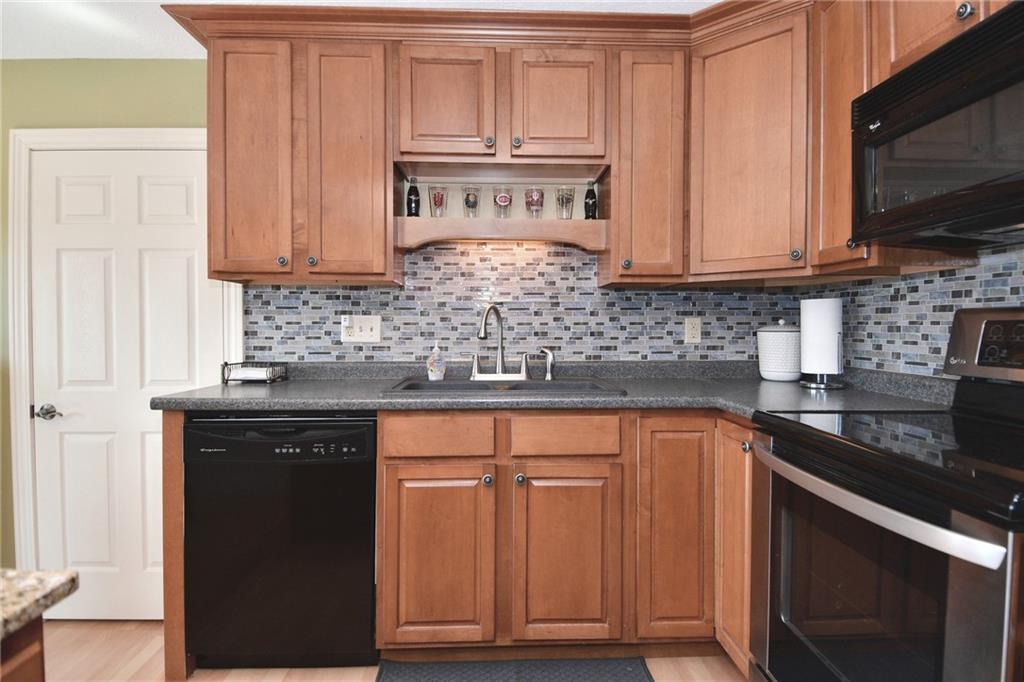 5313 RidgeHill Way Avon, IN 46123 - Photo 16 of 56 Gallery Image 16