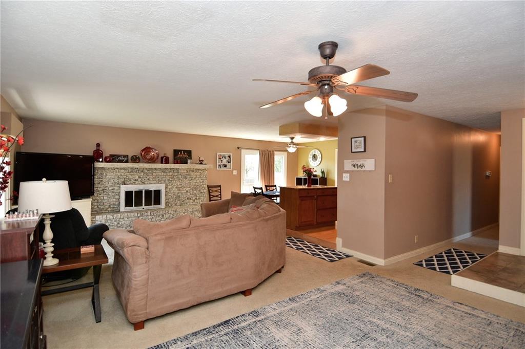 5313 RidgeHill Way Avon, IN 46123 - Photo 5 of 56 Gallery Image 5