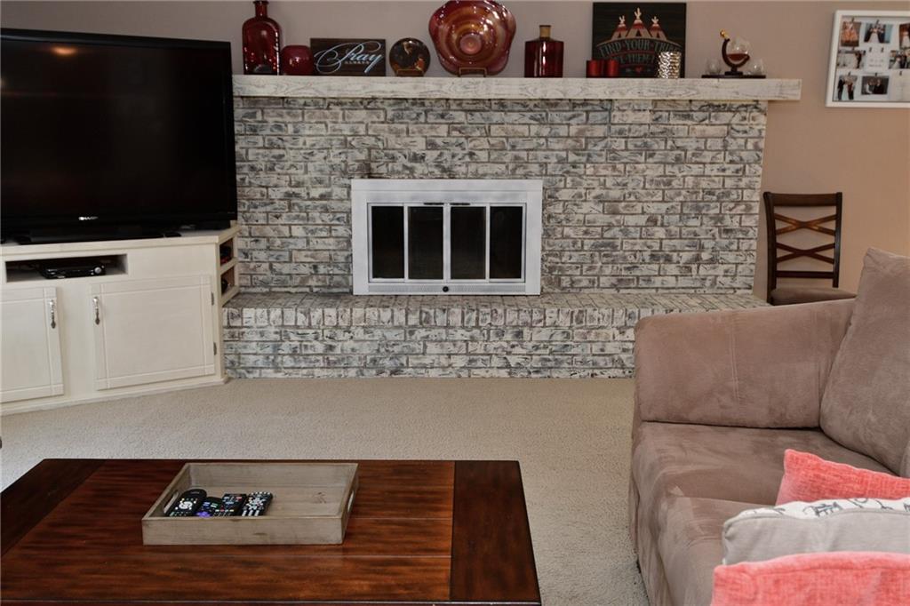 5313 RidgeHill Way Avon, IN 46123 - Photo 7 of 56 Gallery Image 7
