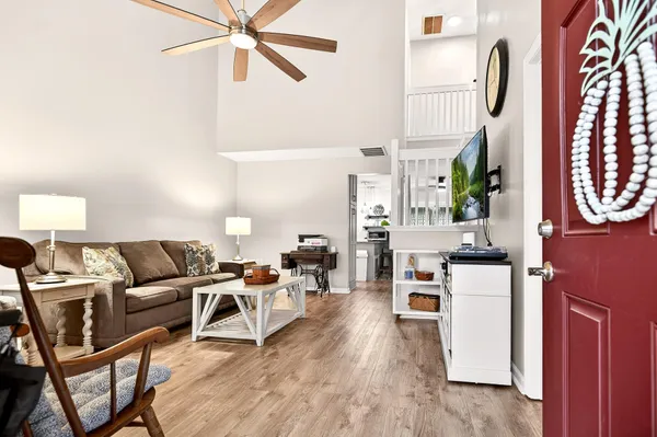 $282,000 | 300 Yellow Hawthorn Circle, Summerville, SC 29483