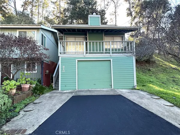 $629,000 | 910 Sheffield Street, Cambria, CA 93428