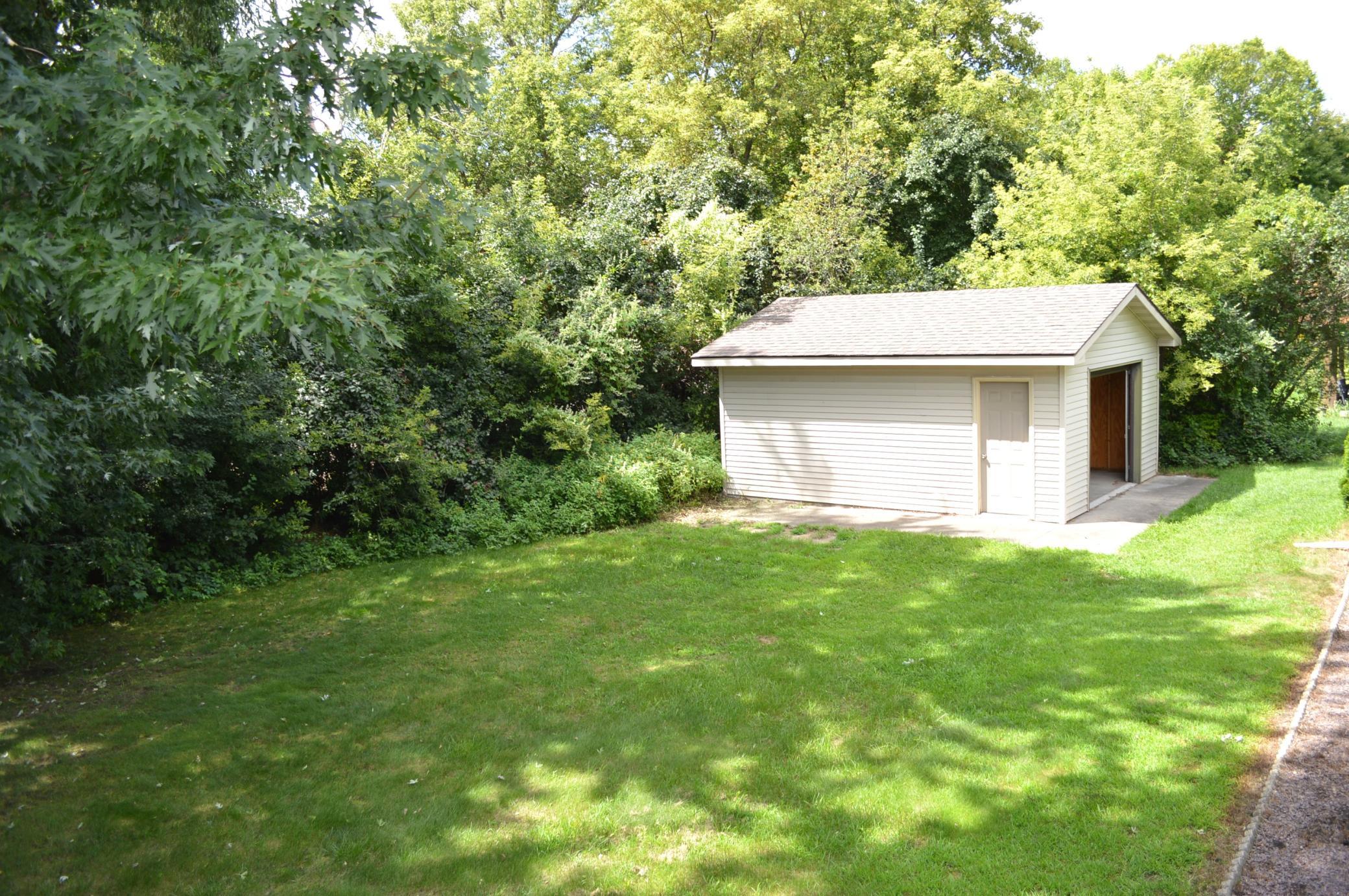 1160 Greenleaf Road Owatonna, MN 55060 - Photo 4 of 53 Gallery Image 4