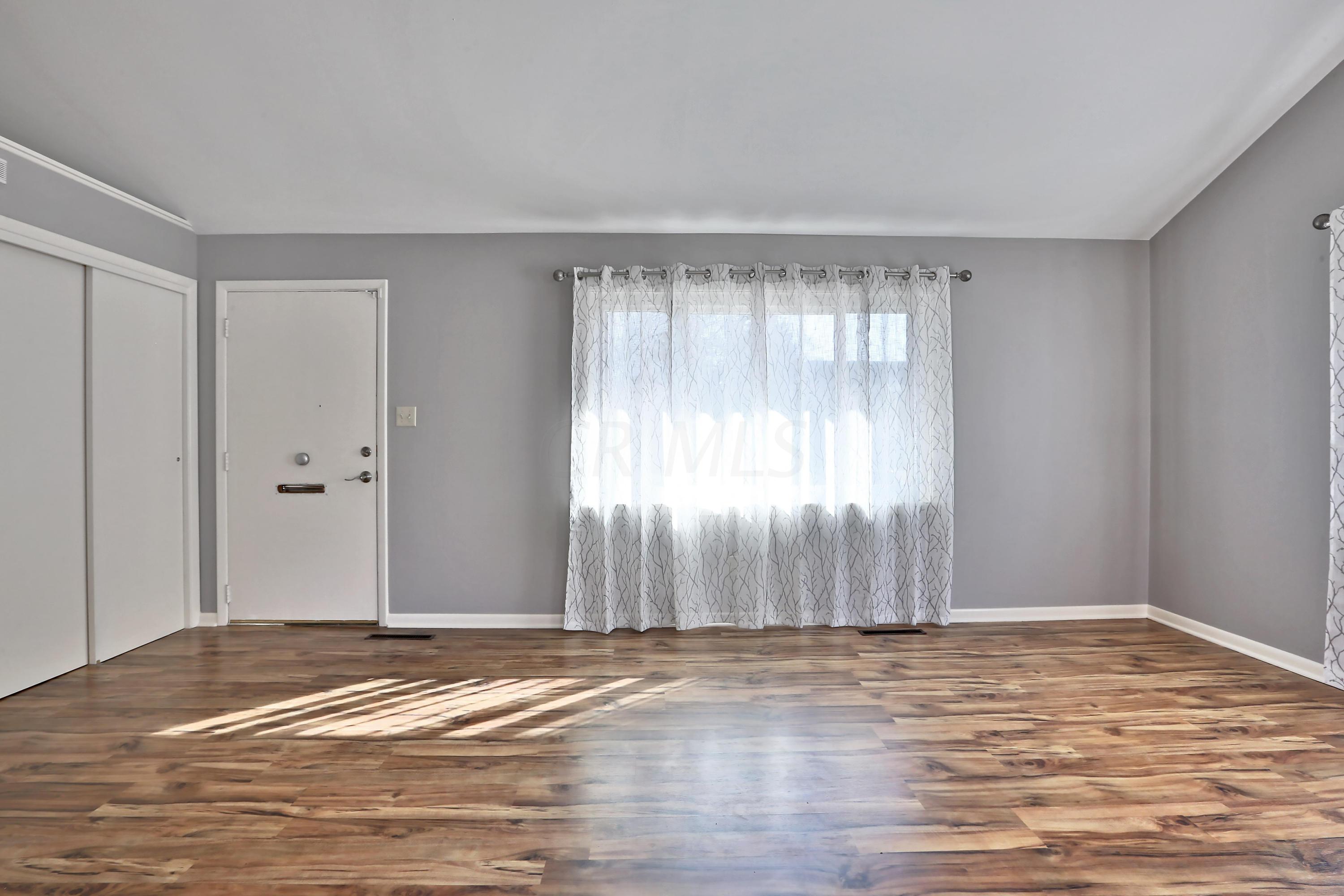 1088 Afton Road Columbus, OH 43221 - Photo 4 of 36 Gallery Image 4