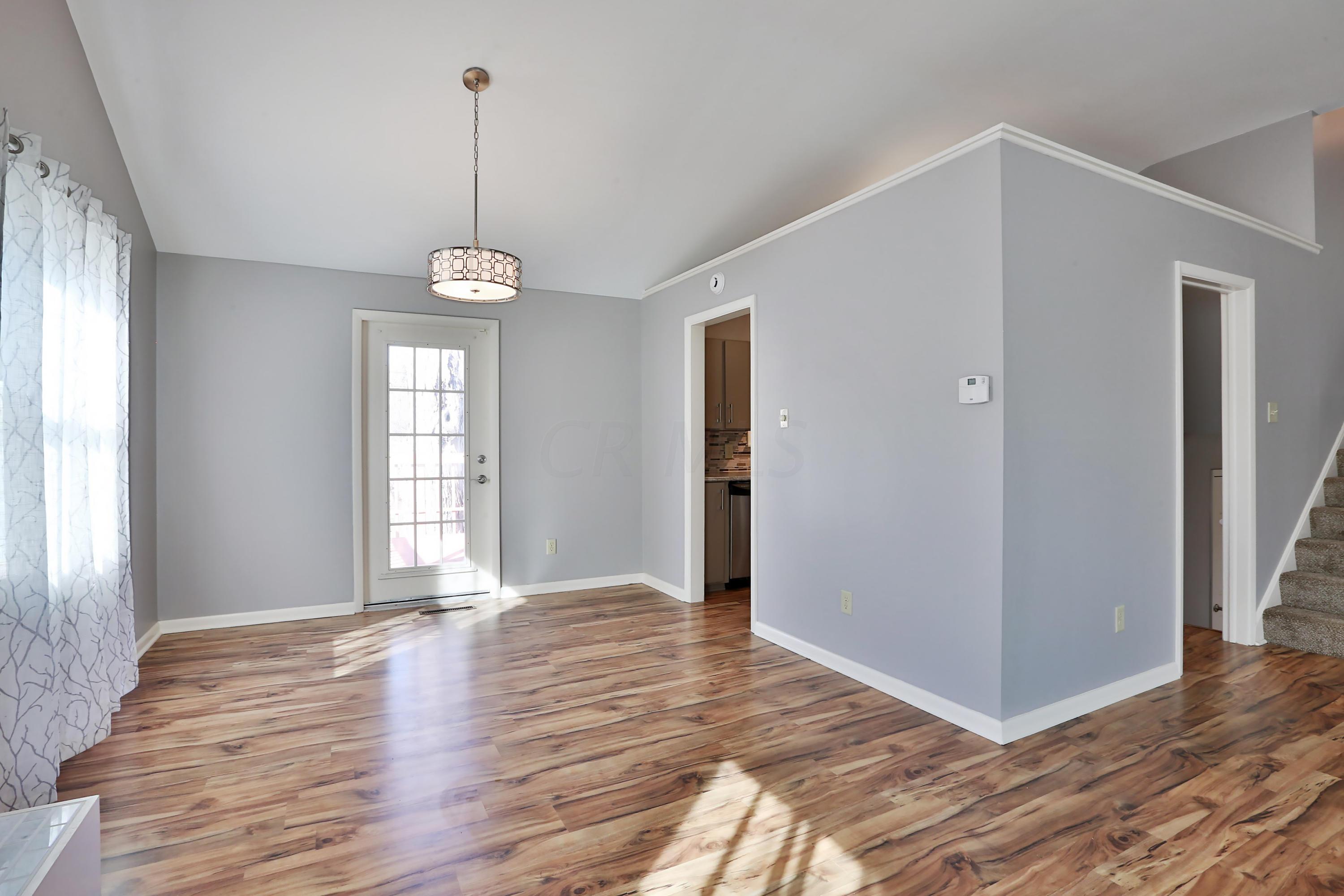 1088 Afton Road Columbus, OH 43221 - Photo 8 of 36 Gallery Image 8