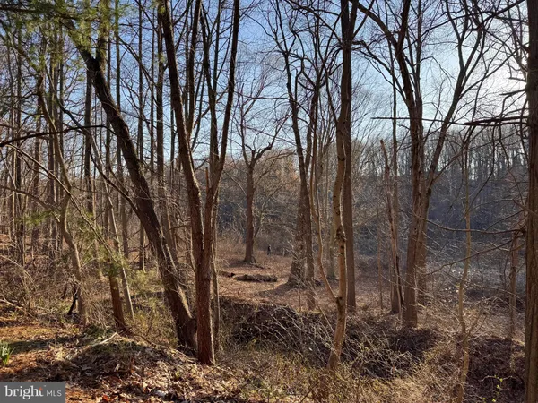 $2,300 | 3211 Champions Drive, Wilmington, DE 19808