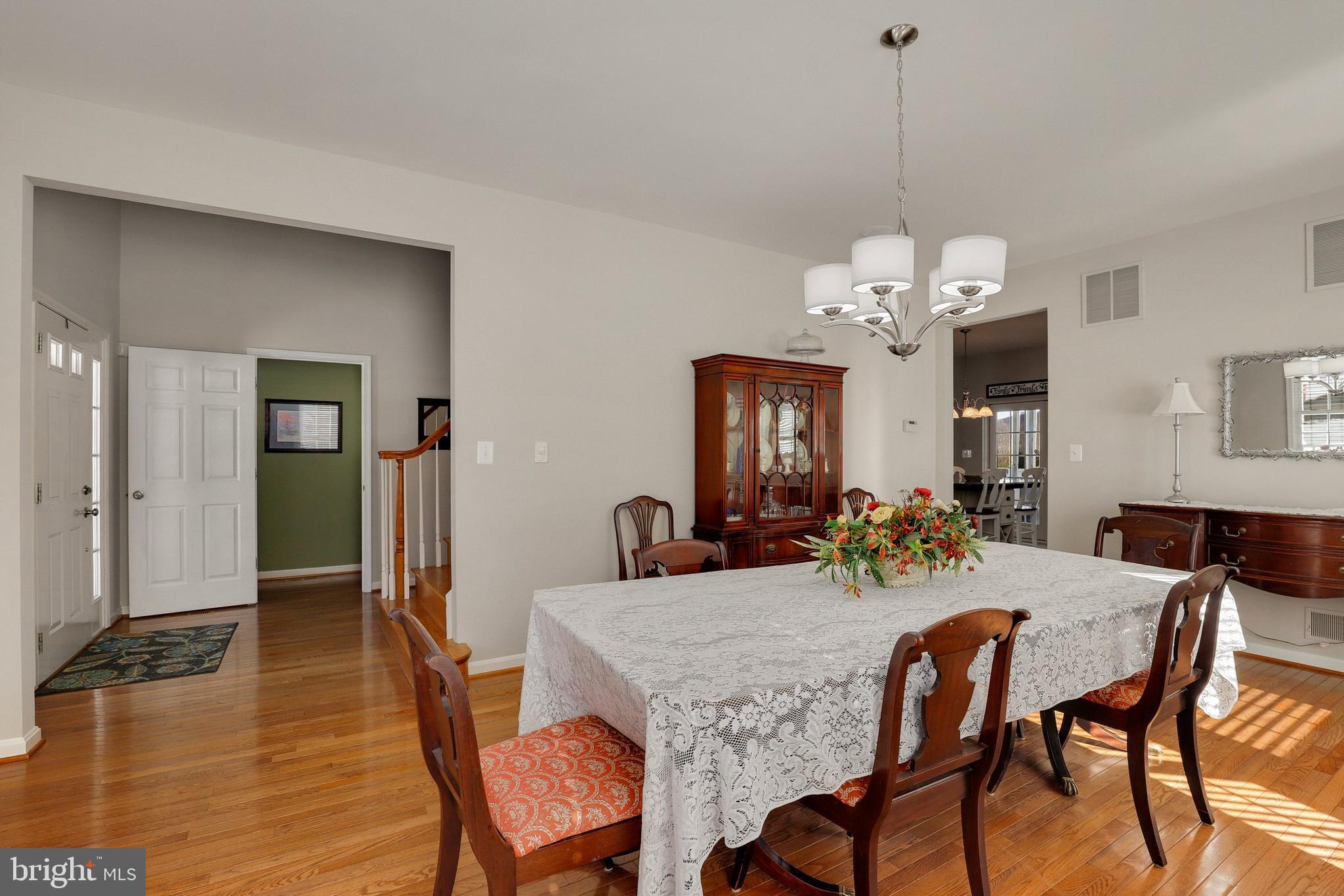 8591 Hollow Road Middletown, MD 21769 - Photo 4 of 62