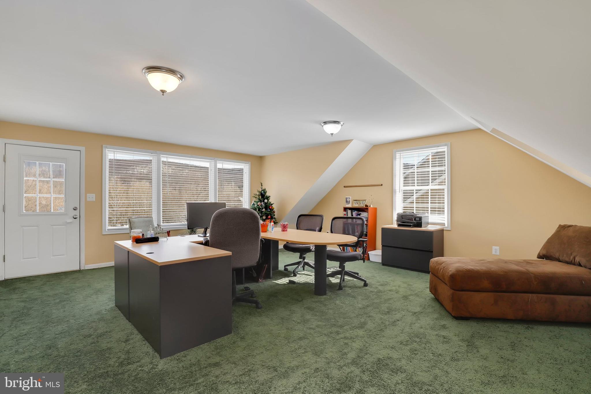 8591 Hollow Road Middletown, MD 21769 - Photo 45 of 62