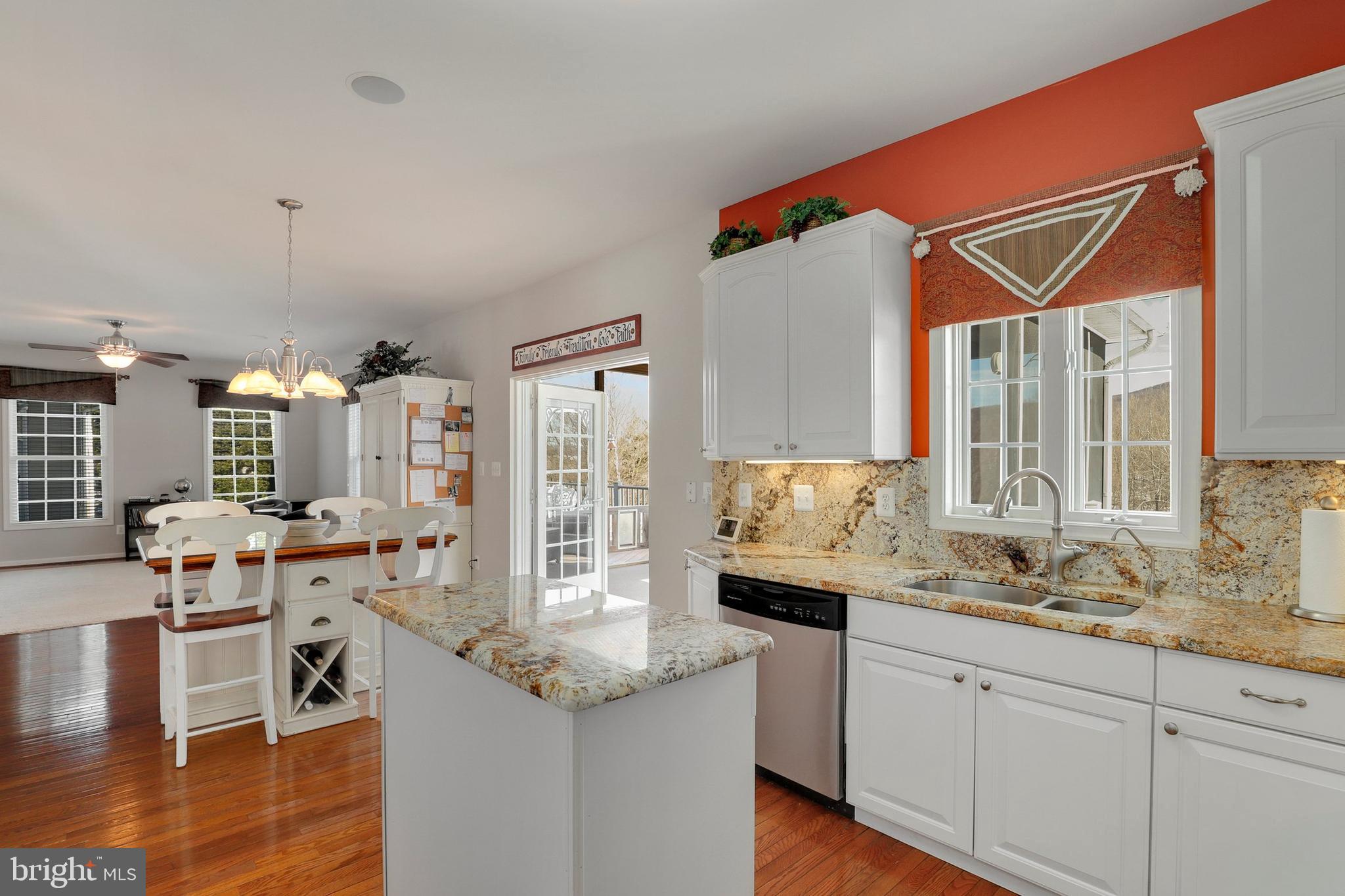 8591 Hollow Road Middletown, MD 21769 - Photo 9 of 62