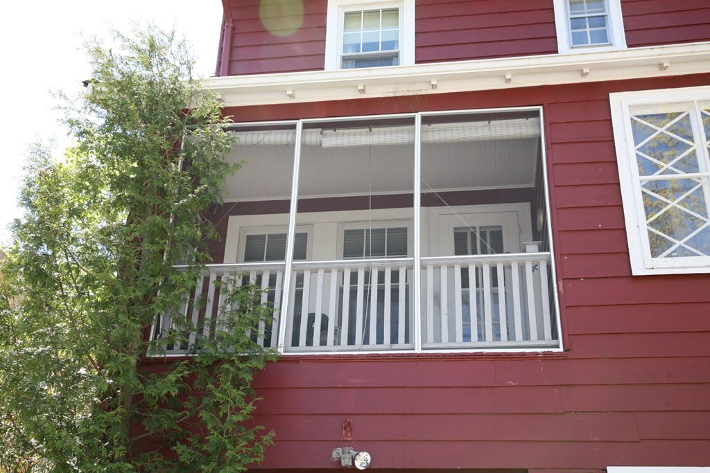 14 Farmer Road Arlington, MA 02476 - Photo 5 of 42 Gallery Image 5