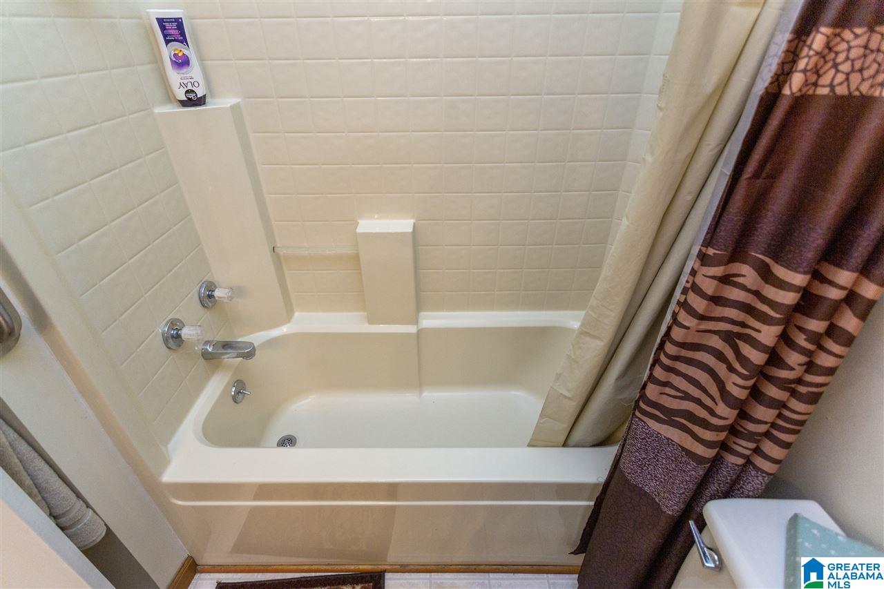 80 Lawrence Drive Springville, AL 35146 - Photo 19 of 50