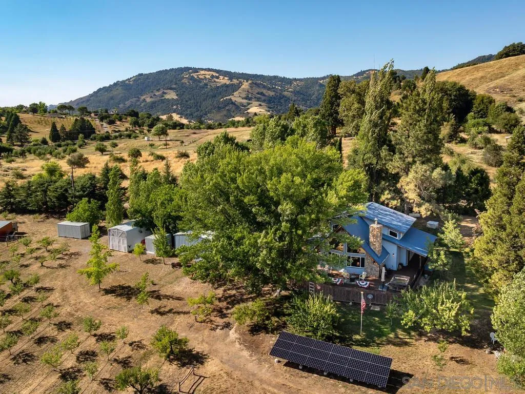 1209 Farmer Road Julian, CA 92036 - Photo 34 of 72