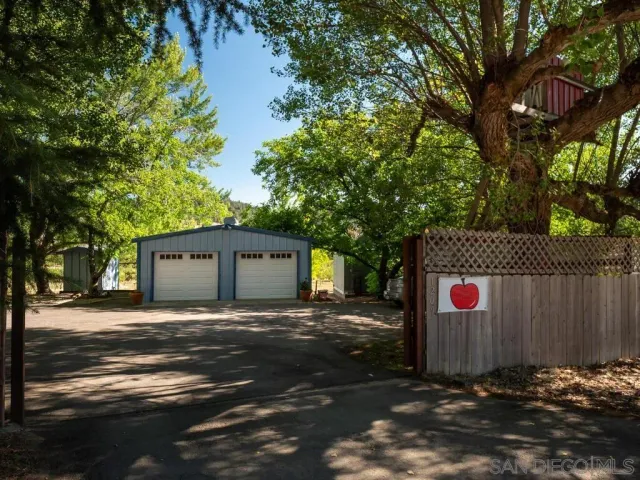 $1,495,000 | 1209 Farmer Road, Julian, CA 92036