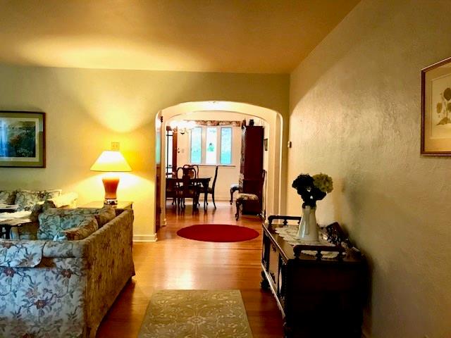 236 Cascade Road Pittsburgh, PA 15221 - Photo 6 of 25 View from the entry way looking into the dining room. Interesting and lovely architectural details throughout the home with the arches in many of the room transitions.