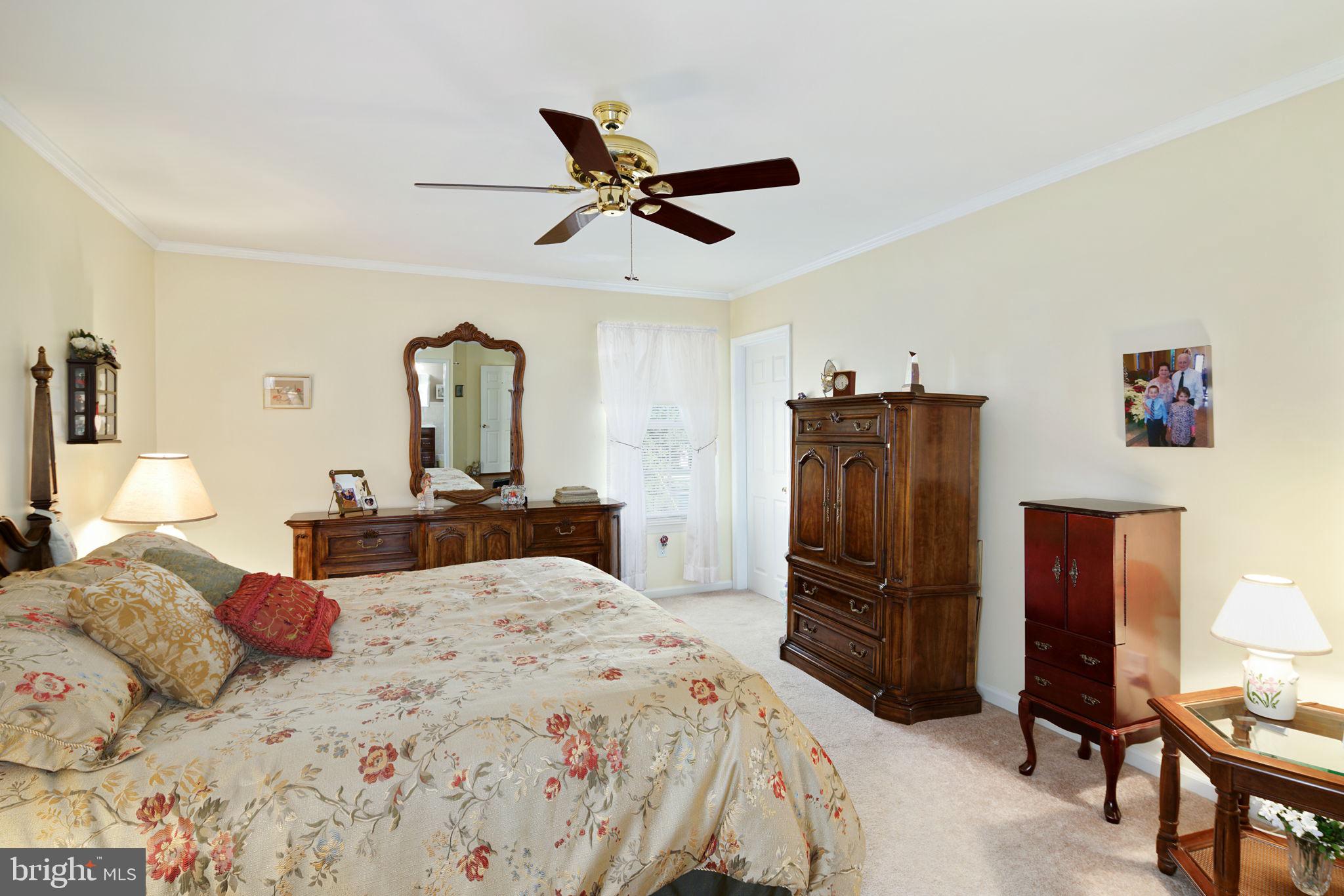 904 Knight Road Cherry Hill, NJ 08034 - Photo 27 of 40