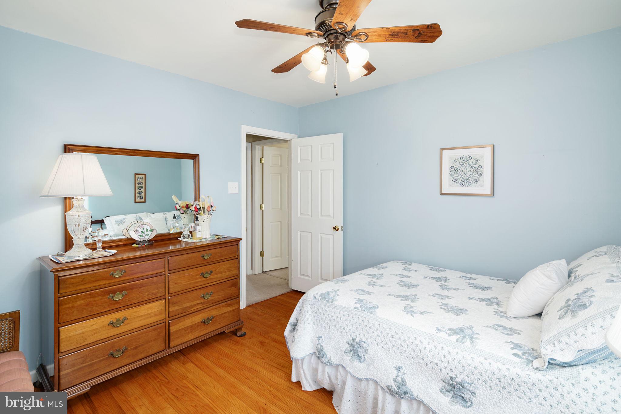 904 Knight Road Cherry Hill, NJ 08034 - Photo 31 of 40