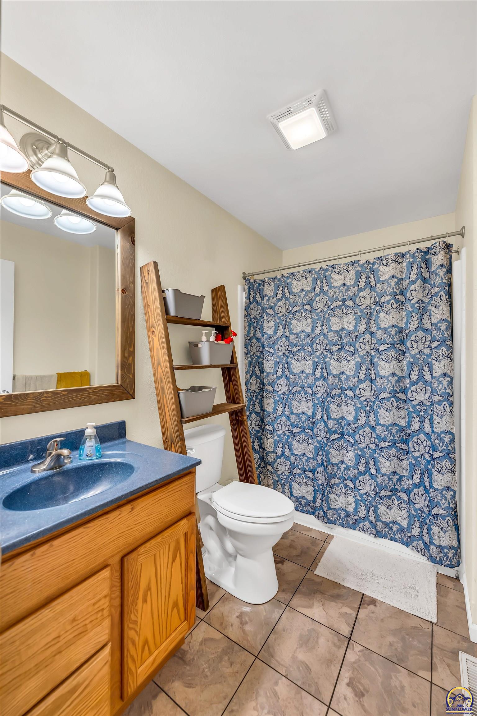 6946 Southeast Berryton Road Berryton, KS 66409 - Photo 26 of 40