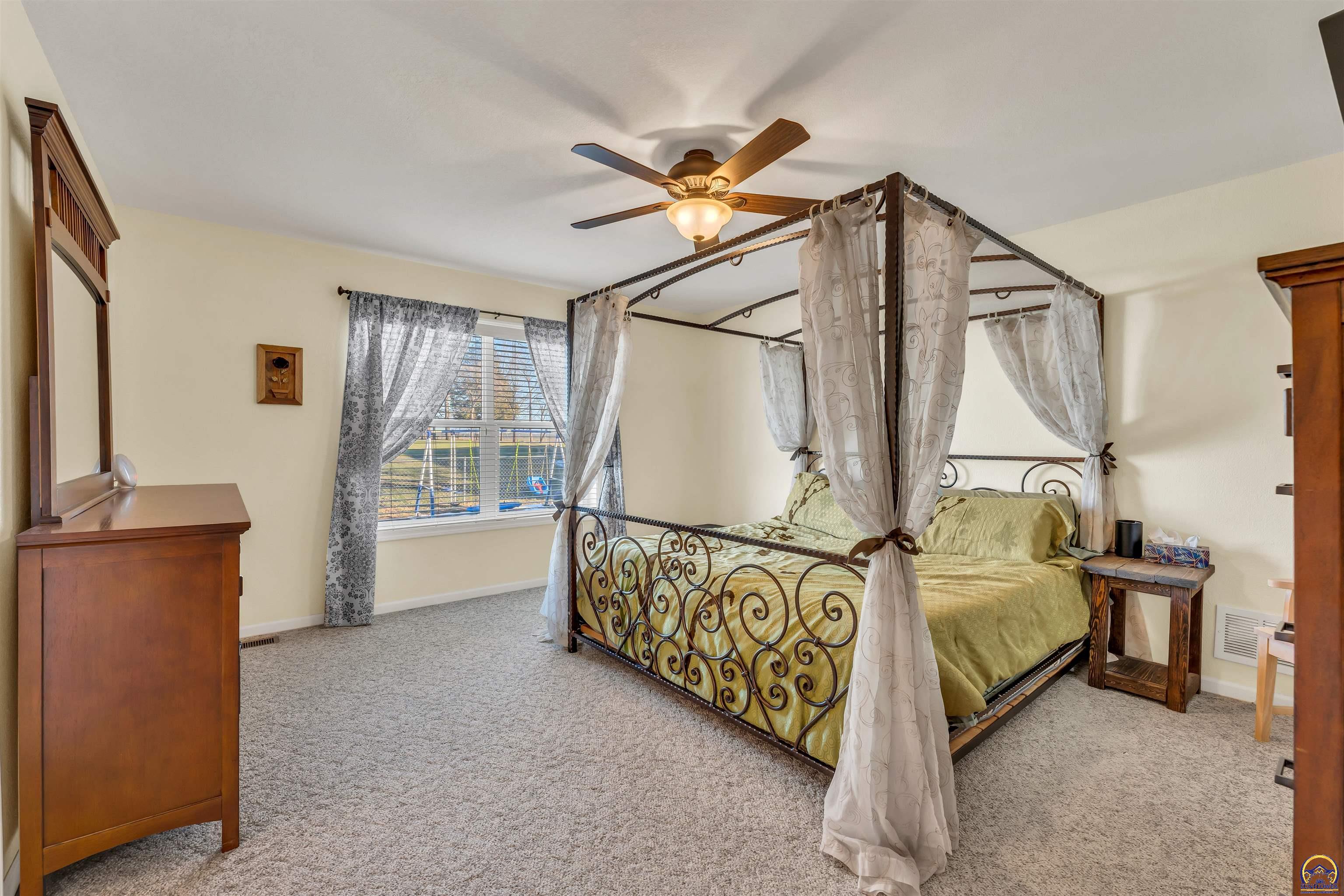 6946 Southeast Berryton Road Berryton, KS 66409 - Photo 27 of 40