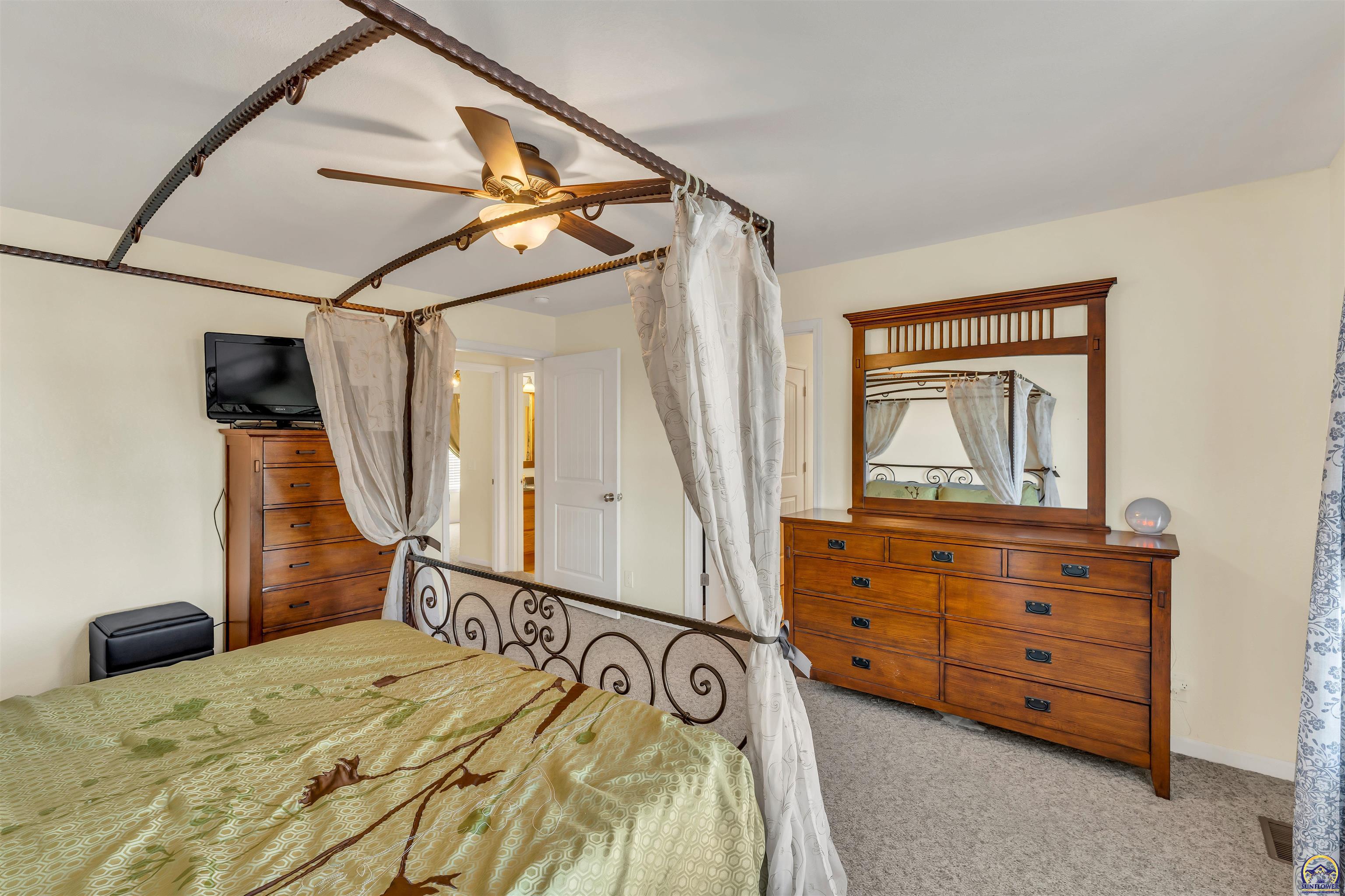 6946 Southeast Berryton Road Berryton, KS 66409 - Photo 28 of 40