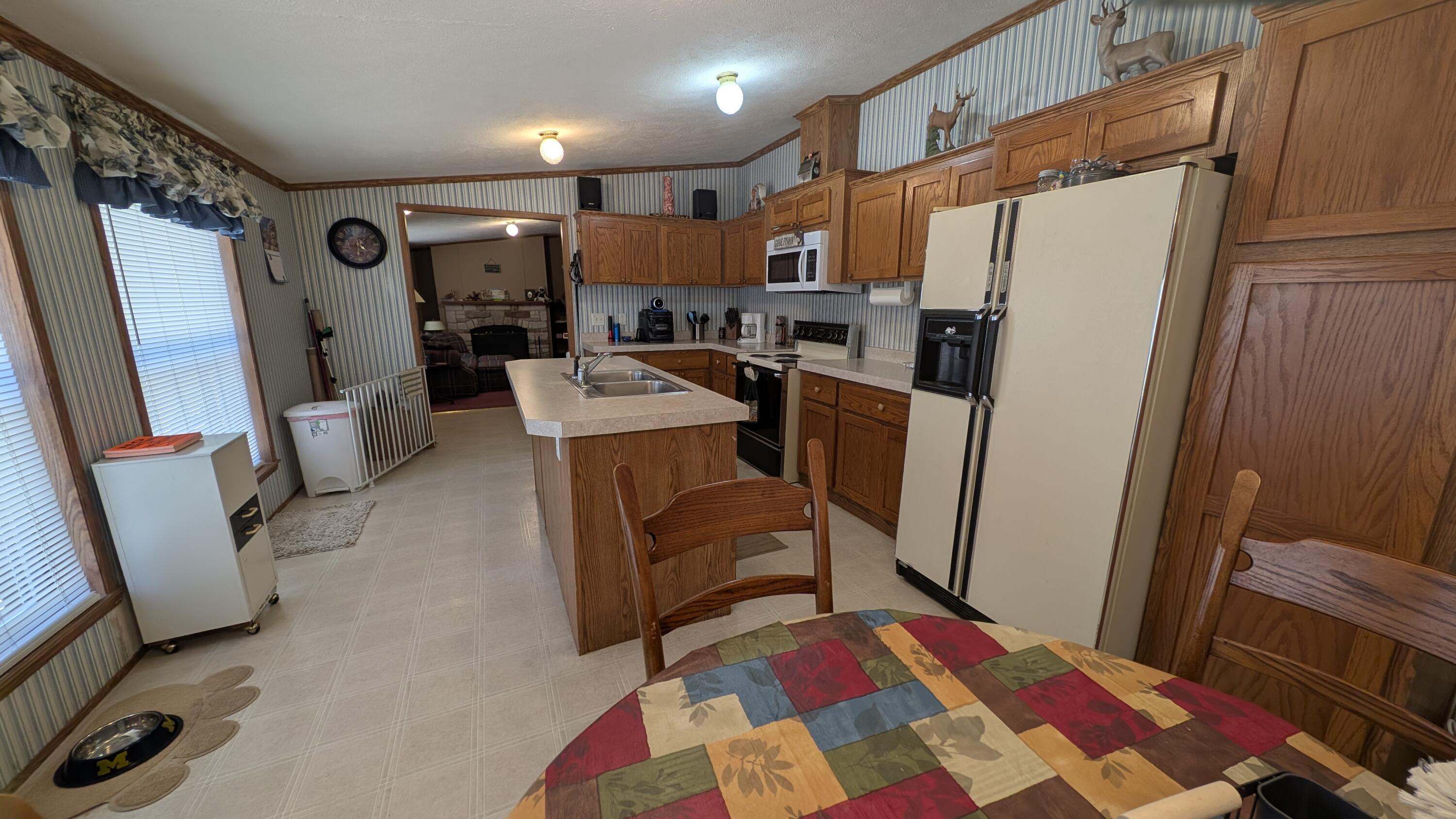 2299 Kent Road Rothbury, MI 49452 - Photo 4 of 32 1000017509