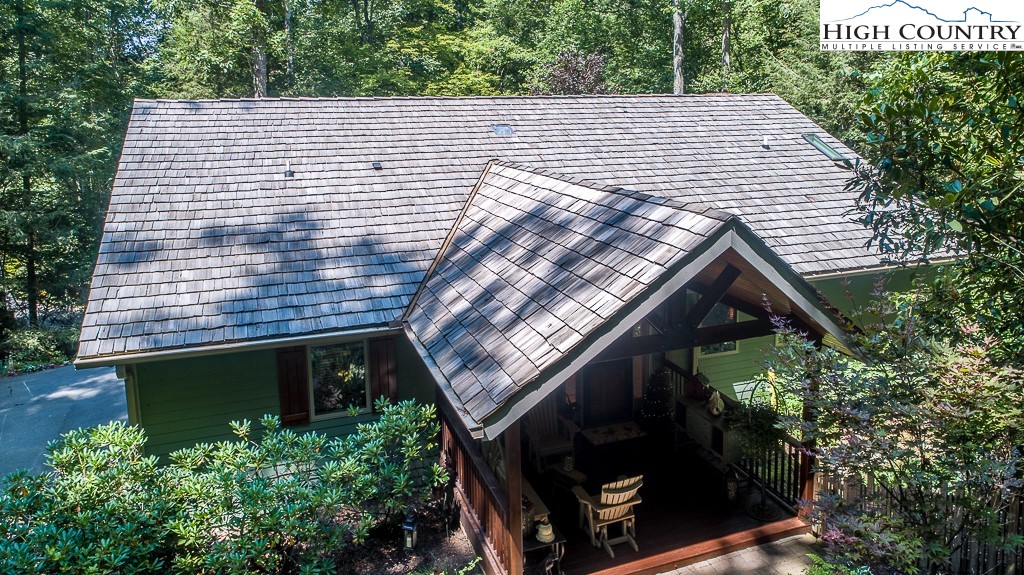 127 Apple Tree Boone, NC 28607 - Photo 48 of 50 a aerial view of a house