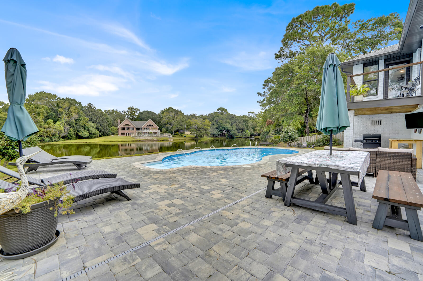 340 Ruckel Drive Niceville, FL 32578 - Photo 54 of 66 Pool Area