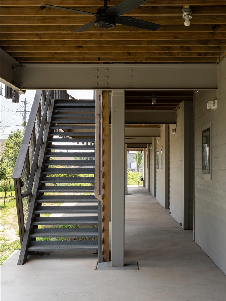 101 West 33rd Street, Unit 103 Bryan, TX 77803 - Photo 2 of 14 a view of entryway