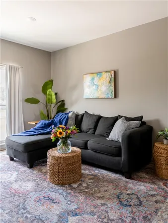 $1,300 | 101 West 33rd Street, Unit 103, Bryan, TX 77803