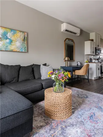 $1,300 | 101 West 33rd Street, Unit 103, Bryan, TX 77803