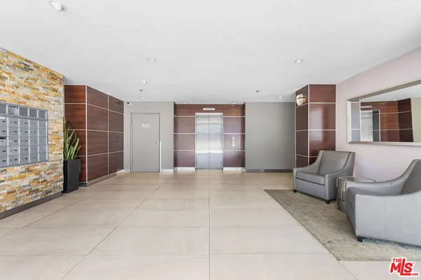$980,000 | 1617 South Beverly Glen Boulevard, Unit 204, Los Angeles, CA 90024