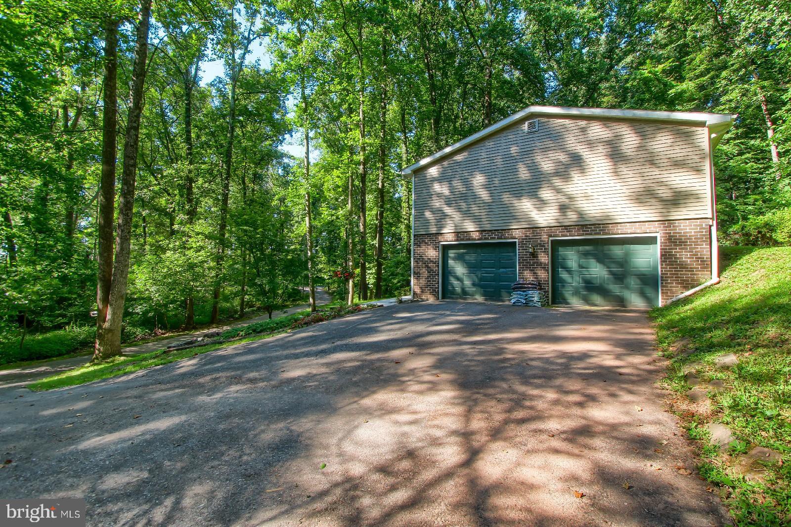 179 Pickett Road Dover, PA 17315 - Photo 24 of 26 Gallery Image 24