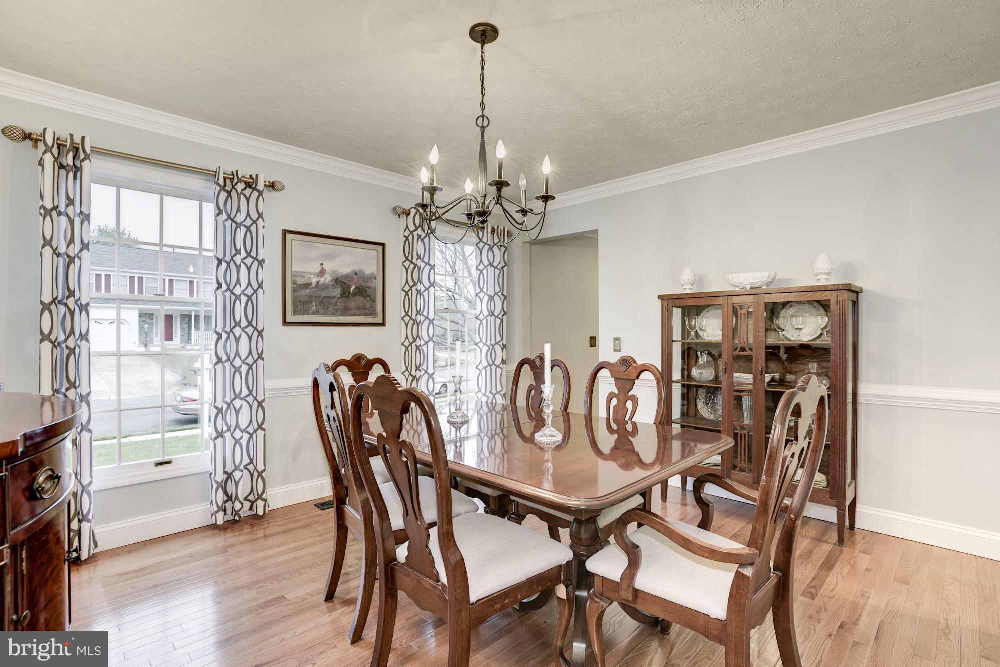 105 Rector Street Sterling, VA 20164 - Photo 6 of 30 Dining Room