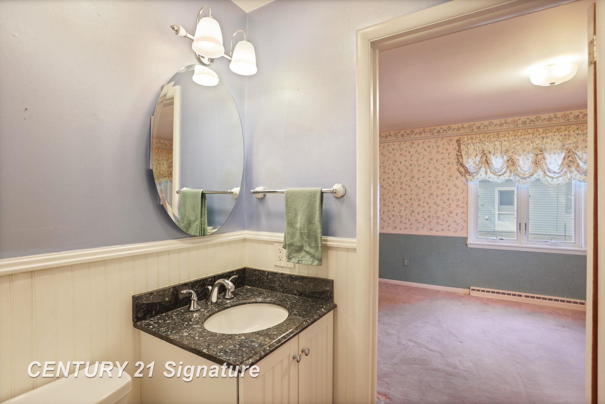 3690 North River Road Freeland, MI 48623 - Photo 23 of 57