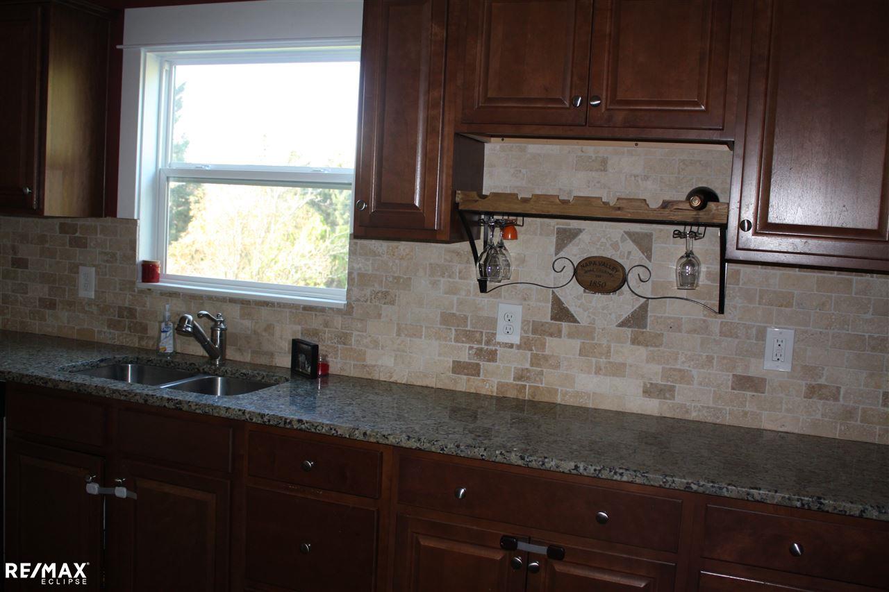 4882 Diehl Road Metamora, MI 48455 - Photo 25 of 83 31334139-24.JPG