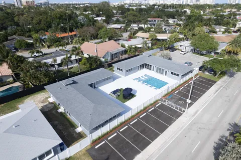 $1,300,000 | 2025 Northeast 26th Street, Unit 13, Wilton Manors, FL 33305