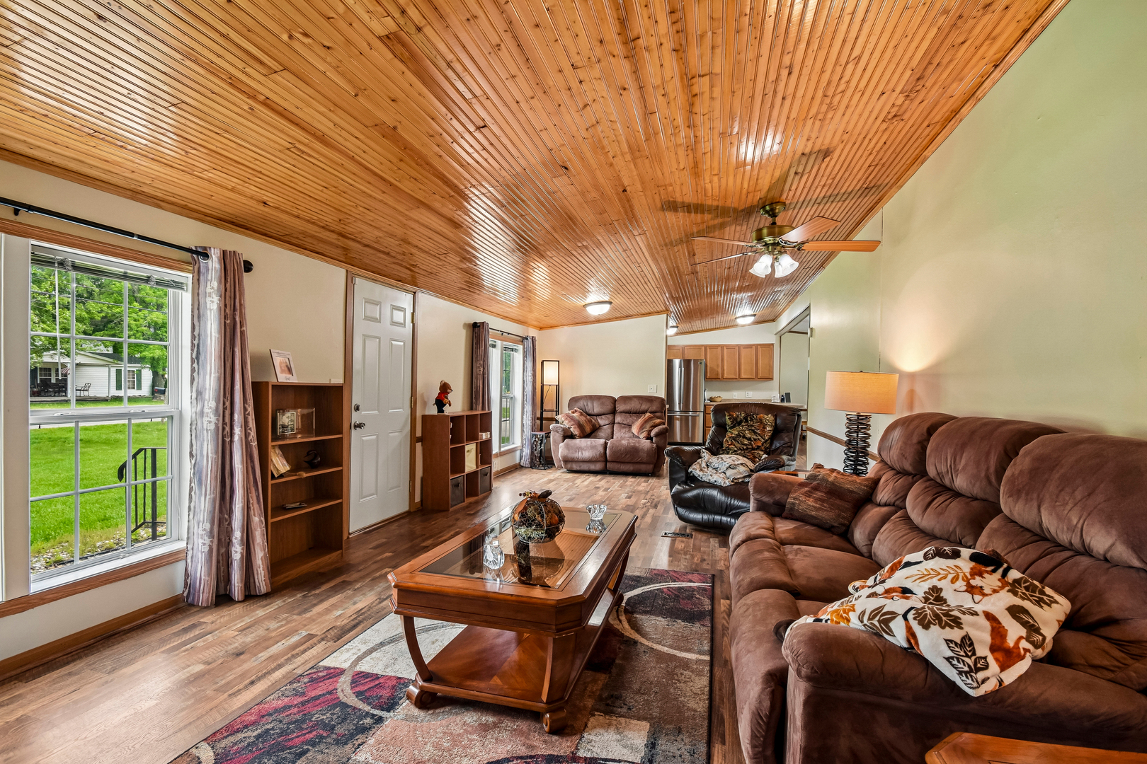 197 East Cermak Road Braidwood, IL 60408 - Photo 5 of 34