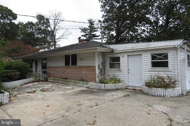 247 Hendricks Road Vineland, NJ 08360 - Photo 1 of 19 Gallery Image 1